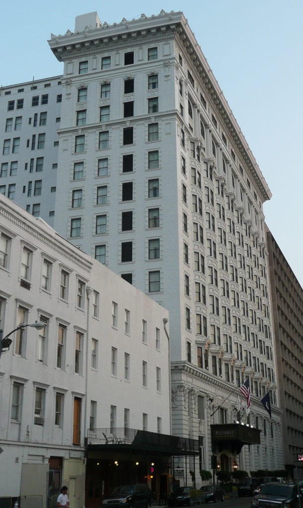 Roosevelt Hotel outside today