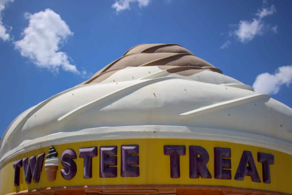 ice cream shaped ice cream stand