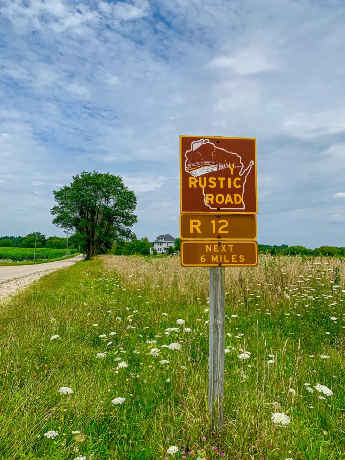 Rustic Road route marker.