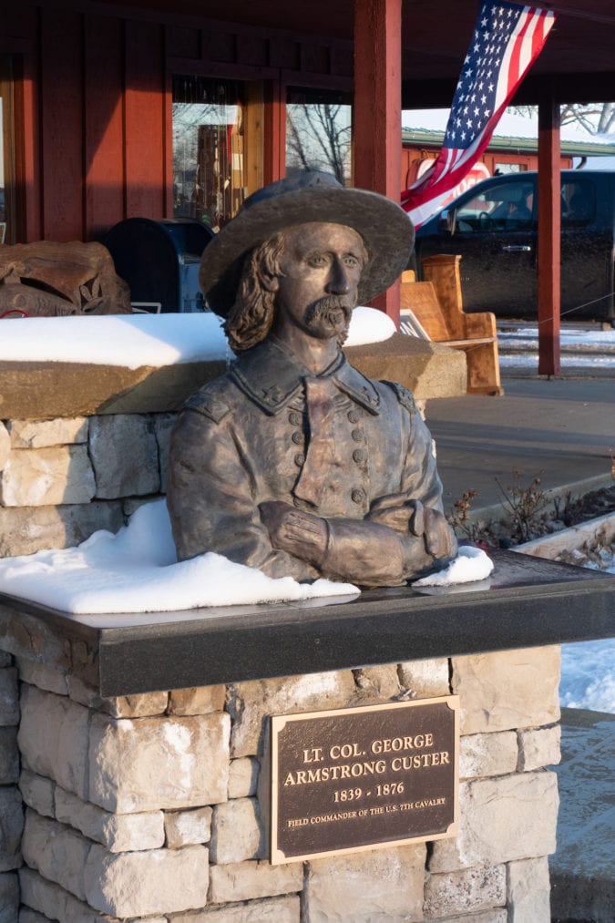 Bronze bust of Custer. |