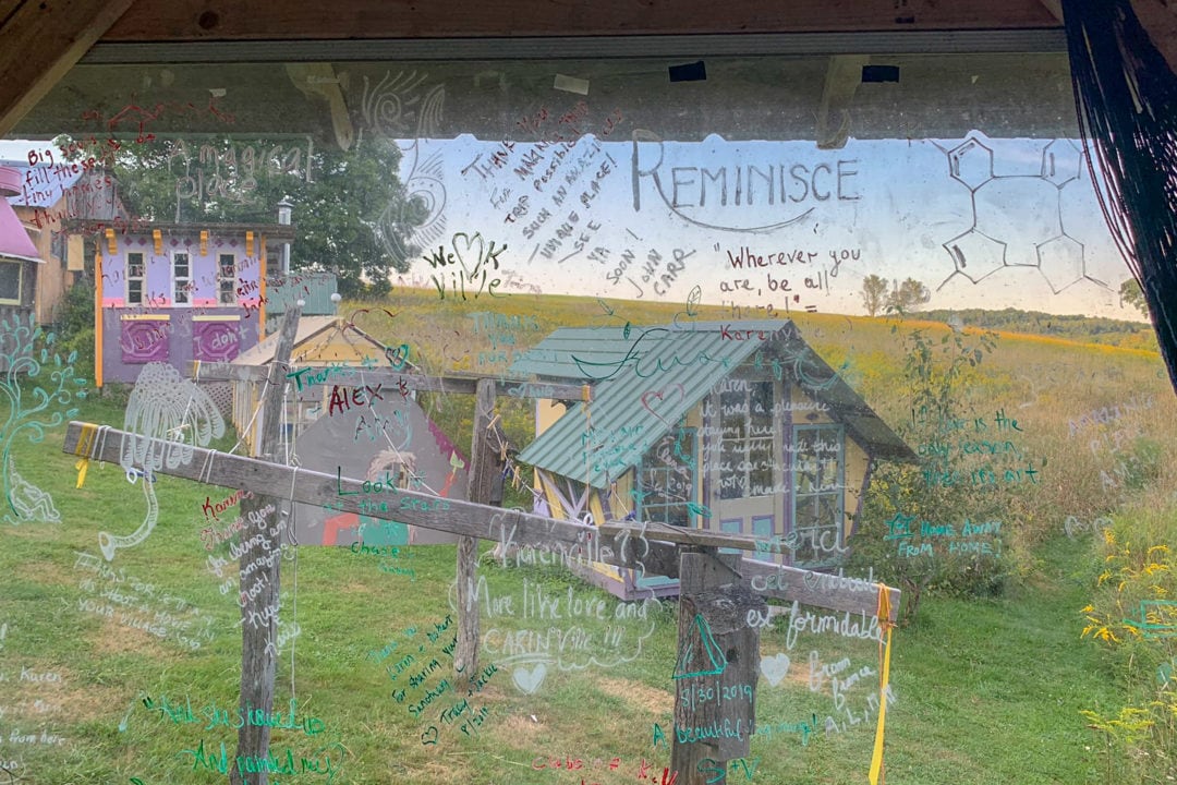 Messages from past guests.