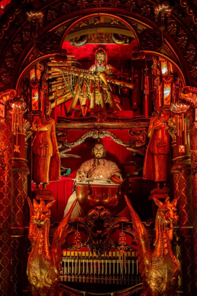 A coin-operated display.