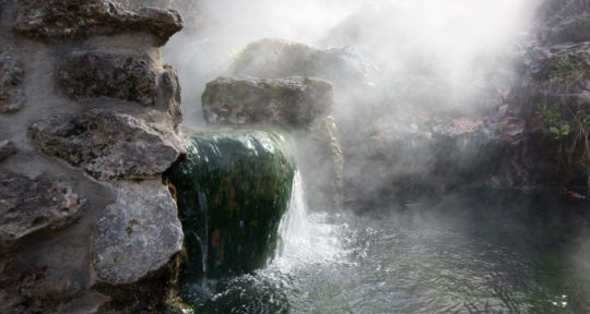 Hot Springs National Park, Arkansas: Guide to Bathhouse Row, Springs, and Trails
