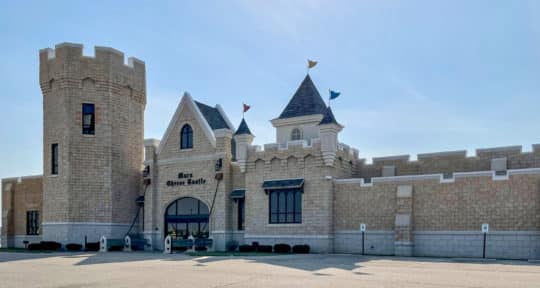 At Wisconsin’s Mars Cheese Castle, the curds are squeaky and kitsch is king