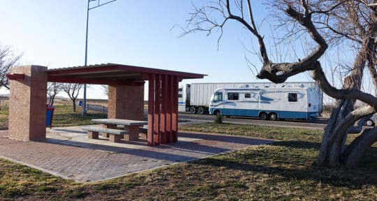 The Best Texas Rest Areas for Safe Overnight Parking and RV Travel